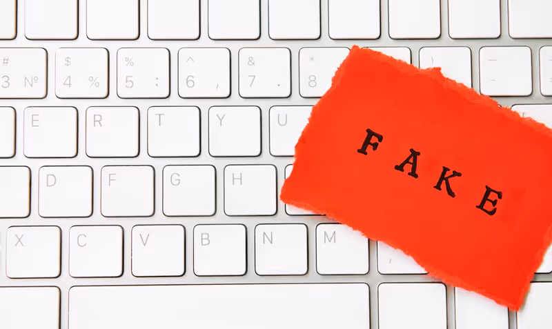 word fake written torn paper, How to make a Finsta